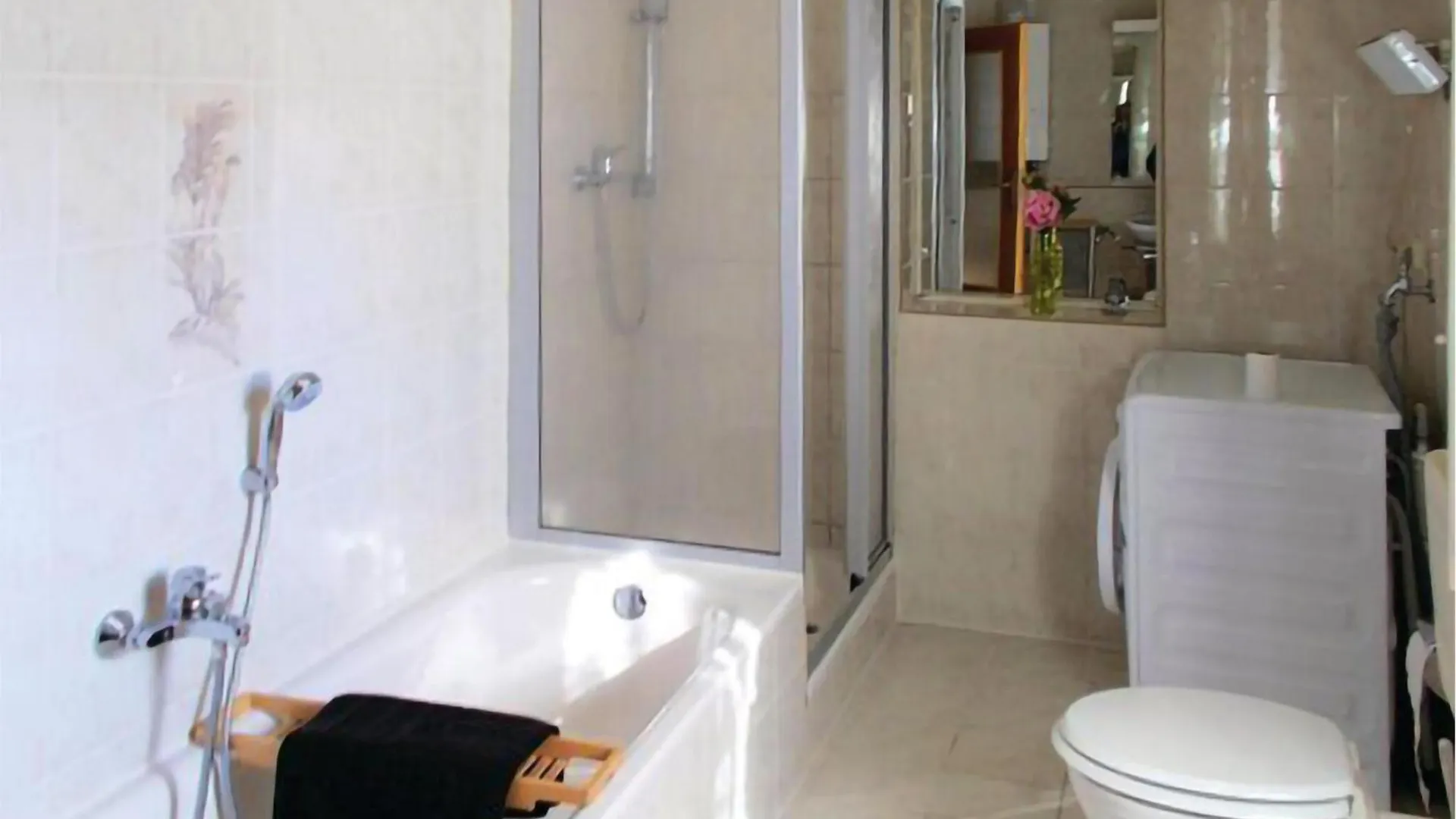 Holiday home Cozy Home In Bayerisch Eisenstein With Wifi Regenhutte